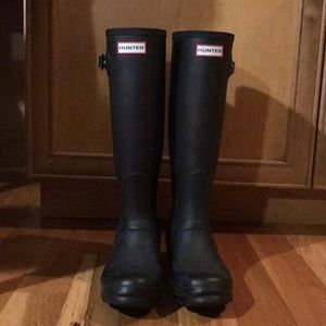 Hunter rain boots